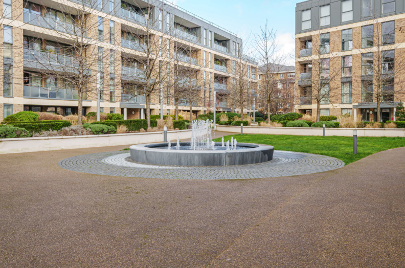 2 bedrooms apartments/flats to sale in Levett Square, Richmond-image 12