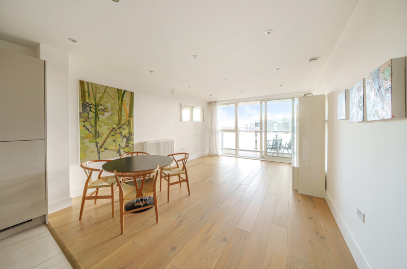 2 bedrooms apartments/flats to sale in Levett Square, Richmond-image 2