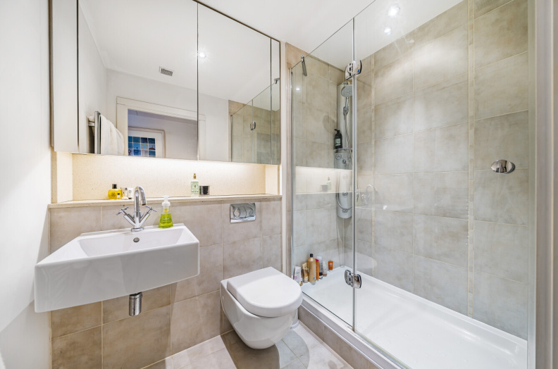 2 bedrooms apartments/flats to sale in Lensbury Avenue, Fulham-image 6