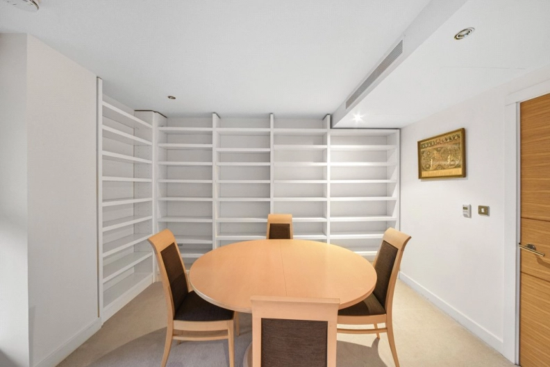 3 bedrooms apartments/flats to sale in The Boulevard, Fulham-image 6