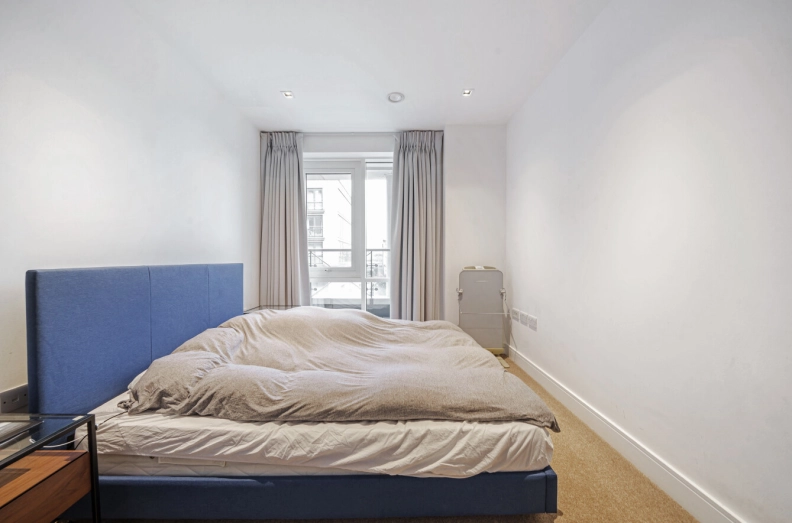 2 bedrooms apartments/flats to sale in Kew Bridge Road, Brentford-image 5