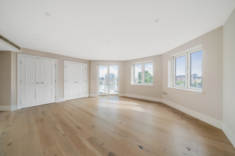 3 bedrooms apartments/flats to sale in The Boulevard, Imperial Wharf-image 4