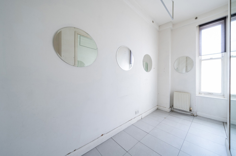 2 bedrooms apartments/flats to sale in Praed Street, Paddington-image 12