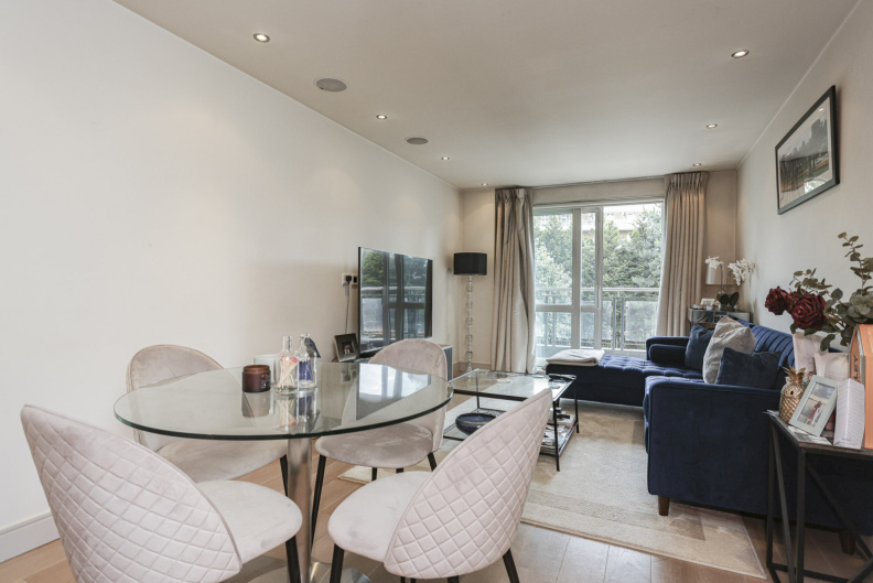 1 bedroom apartments/flats to sale in Park Street, Fulham-image 9