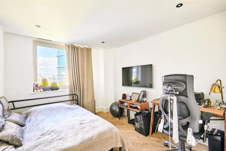 2 bedrooms apartments/flats to sale in The Boulevard, Imperial Wharf-image 6