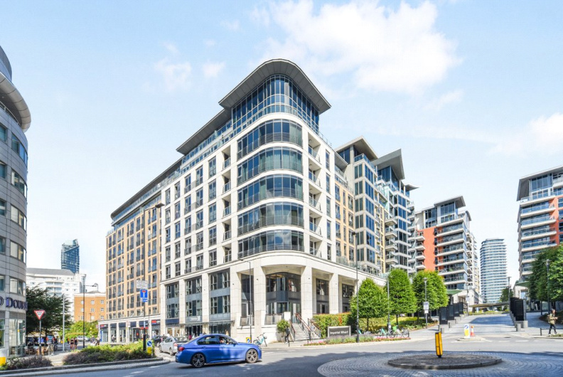 2 bedrooms apartments/flats to sale in The Boulevard, Imperial Wharf-image 8