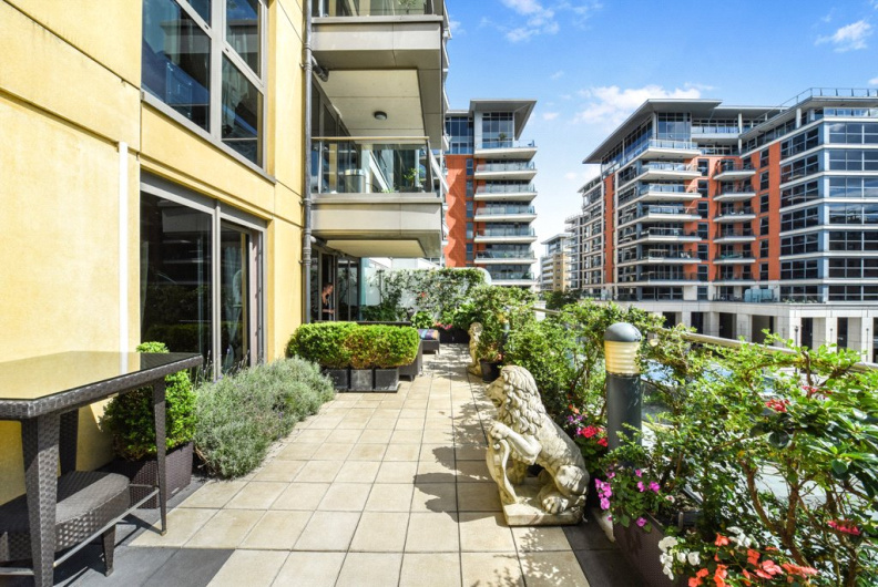 2 bedrooms apartments/flats to sale in The Boulevard, Imperial Wharf-image 16