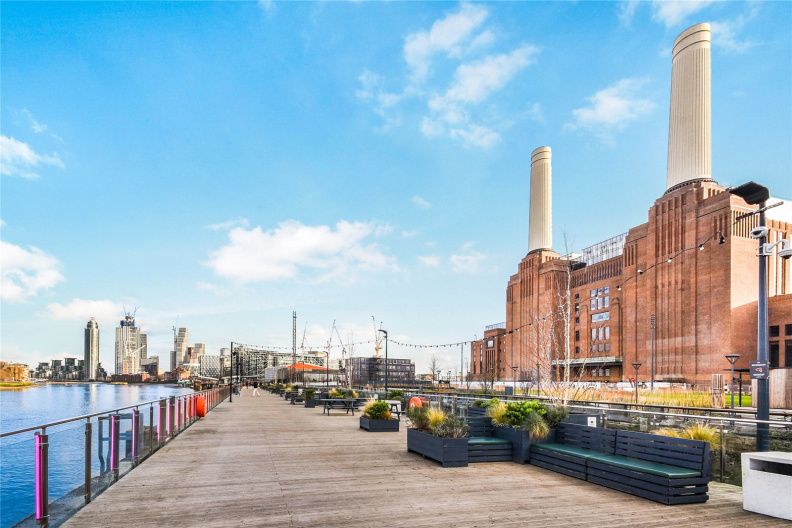 2 bedrooms apartments/flats to sale in Electric Boulevard, Nine Elms-image 1