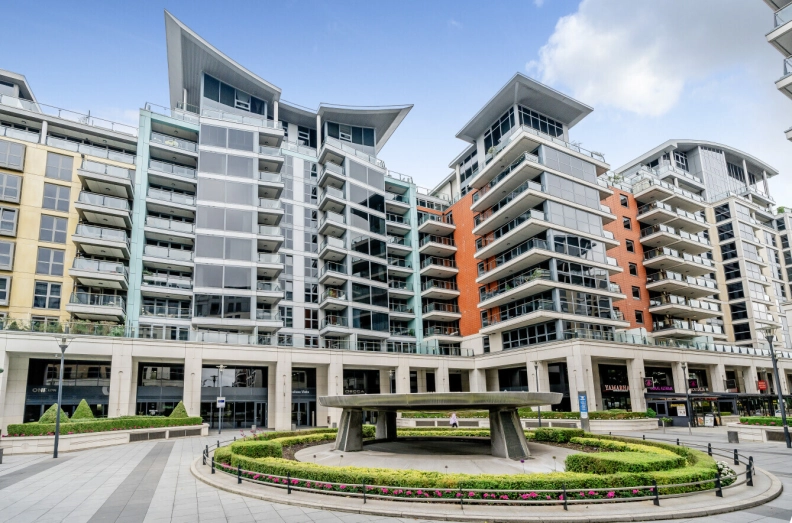 2 bedrooms apartments/flats to sale in The Boulevard, Imperial Wharf-image 1