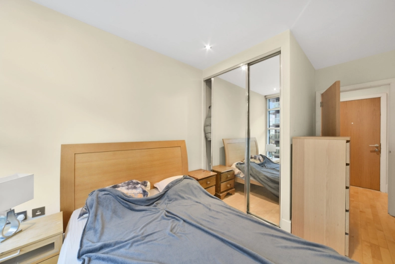 1 bedroom apartments/flats to sale in Juniper Drive, Wandsworth-image 10