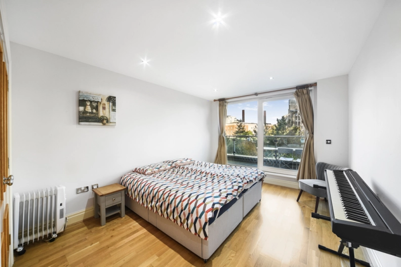 2 bedrooms apartments/flats to sale in The Boulevard, Imperial Wharf-image 4