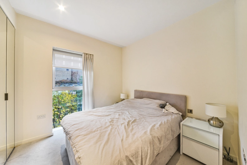 1 bedroom apartments/flats to sale in Columbia Gardens, Earl's Court-image 4