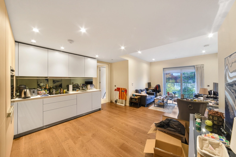 1 bedroom apartments/flats to sale in Columbia Gardens, Earl's Court-image 11