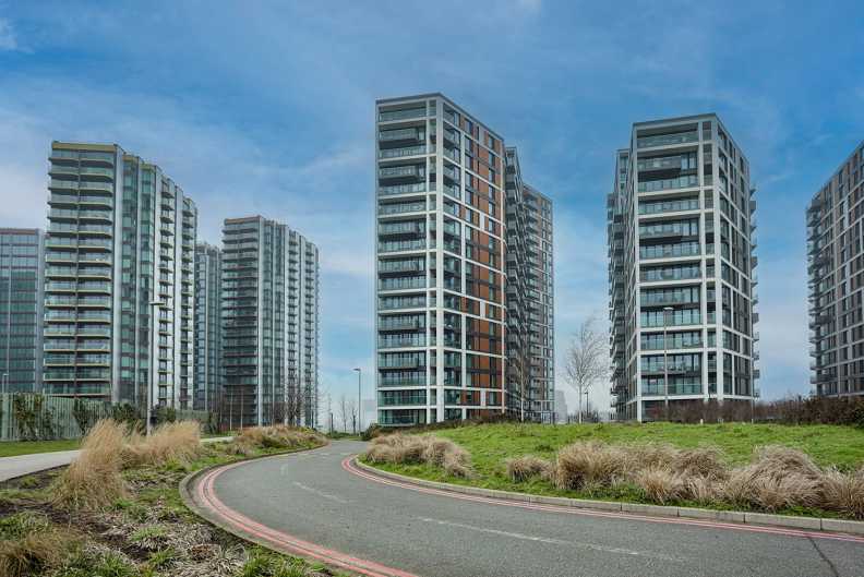 2 bedrooms apartments/flats to sale in Duke of Wellington Avenue, Royal Arsenal-image 1