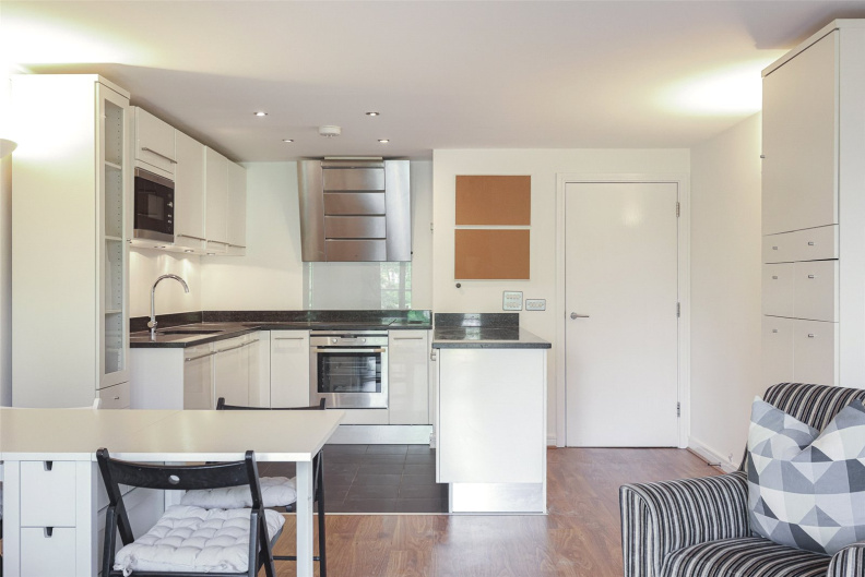 2 bedrooms apartments/flats to sale in Argyll Road, Woolwich-image 7