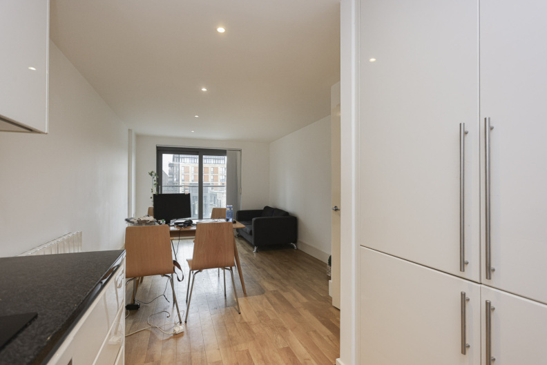 1 bedroom apartments/flats to sale in Royal Carriage Mews, Woolwich-image 13