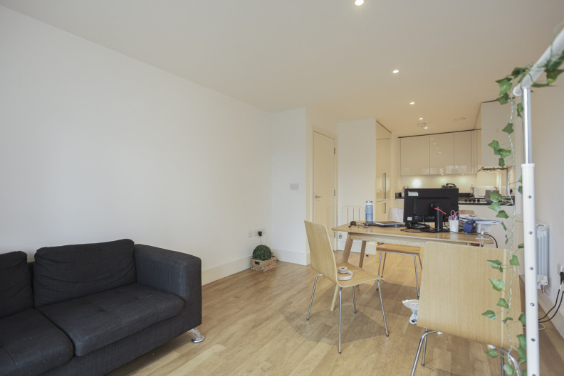 1 bedroom apartments/flats to sale in Royal Carriage Mews, Woolwich-image 12