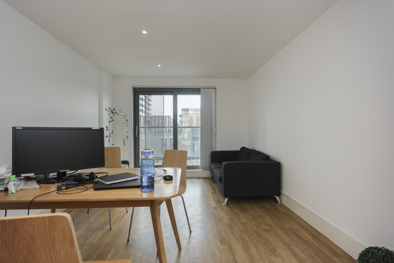 1 bedroom apartments/flats to sale in Royal Carriage Mews, Woolwich-image 11