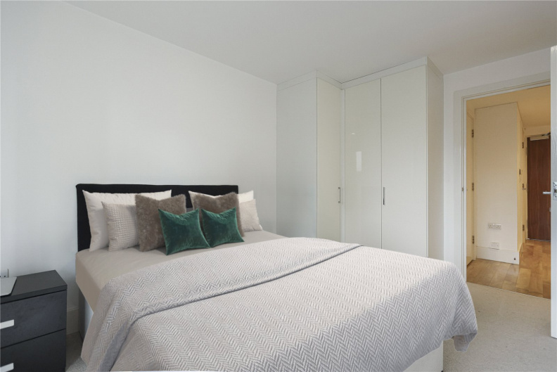 1 bedroom apartments/flats to sale in Royal Carriage Mews, Woolwich-image 10