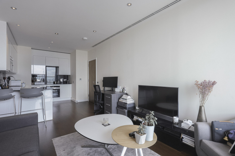 1 bedroom apartments/flats to sale in Waterview Drive, Greenwich-image 8