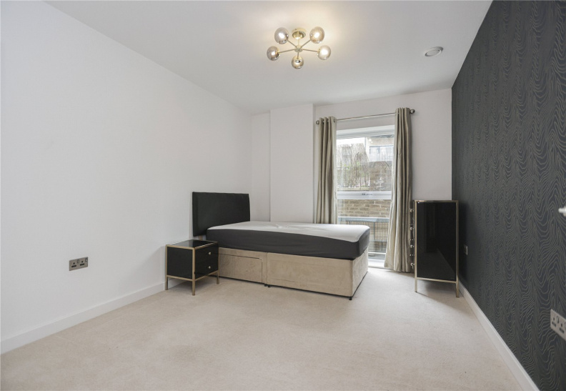 2 bedrooms apartments/flats to sale in Moy Lane, Woolwich-image 5