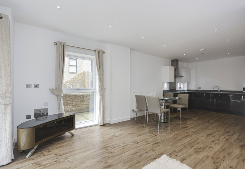 2 bedrooms apartments/flats to sale in Moy Lane, Woolwich-image 12