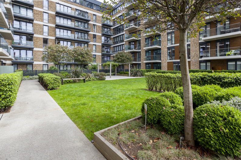 1 bedroom apartments/flats to sale in Victory Parade, Woolwich-image 14