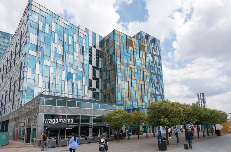 2 bedrooms apartments/flats to sale in Peninsula Gardens, North Greenwich-image 7