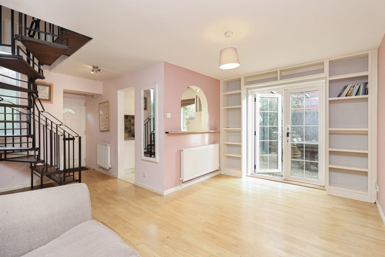 1 bedroom houses to sale in Mallard Path, London-image 1