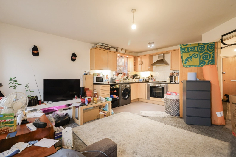 2 bedrooms apartments/flats to sale in Brook Square, Woolwich-image 7