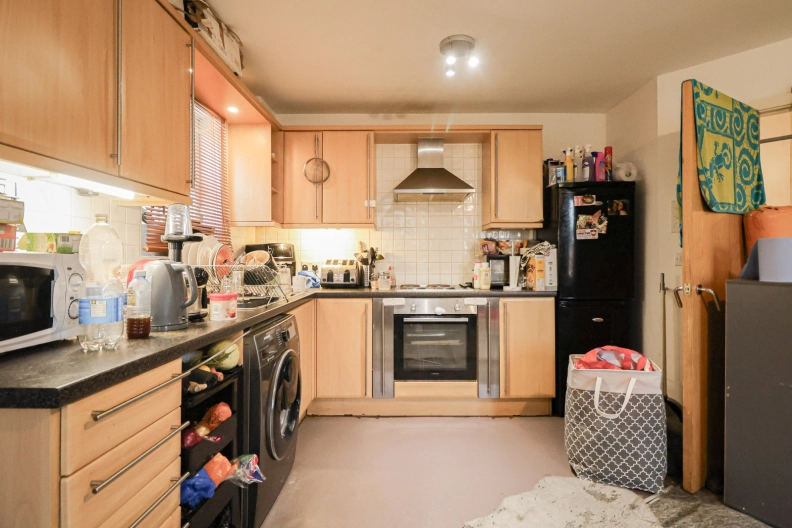 2 bedrooms apartments/flats to sale in Brook Square, Woolwich-image 3