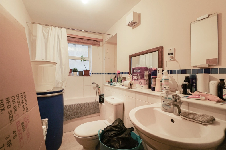 2 bedrooms apartments/flats to sale in Brook Square, Woolwich-image 10