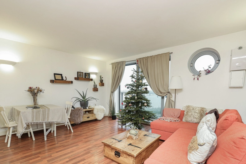 2 bedrooms apartments/flats to sale in Tideslea Path, Woolwich-image 8