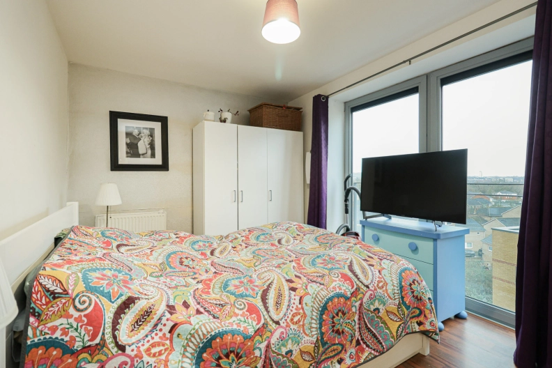 2 bedrooms apartments/flats to sale in Tideslea Path, Woolwich-image 5