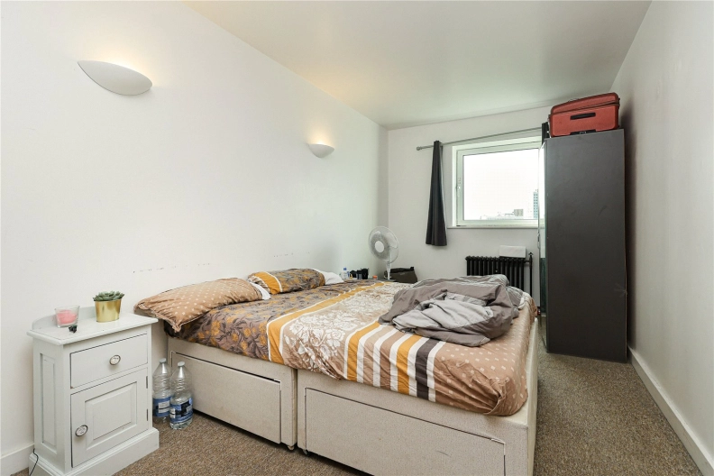 3 bedrooms apartments/flats to sale in Hopton Road, Royal Arsenal-image 5