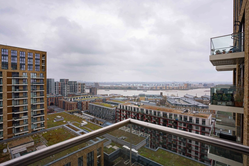 2 bedrooms apartments/flats to sale in Victory Parade, Woolwich-image 8