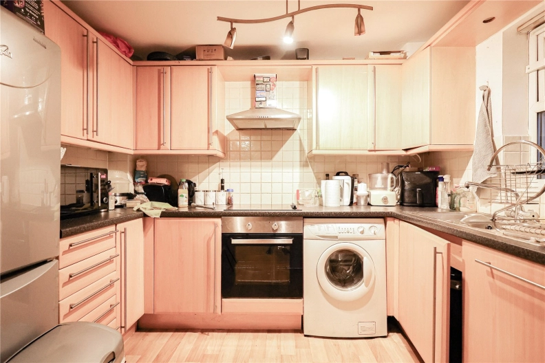 2 bedrooms apartments/flats to sale in Brook Square, Woolwich-image 4