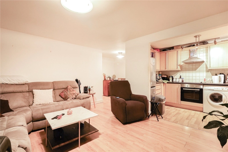 2 bedrooms apartments/flats to sale in Brook Square, Woolwich-image 3