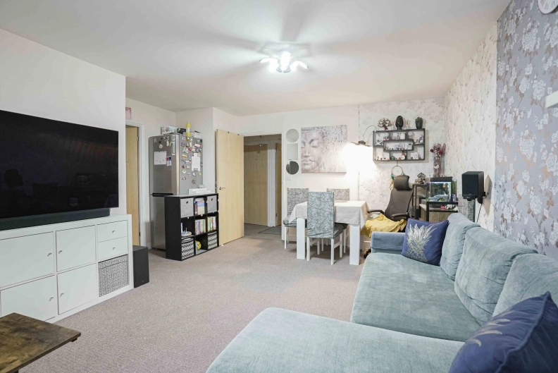 2 bedrooms apartments/flats to sale in Rush Grove Street, Woolwich-image 11