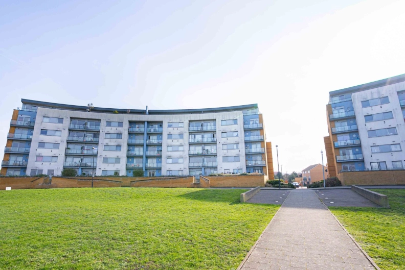 2 bedrooms apartments/flats to sale in Tideslea Path, Woolwich-image 17