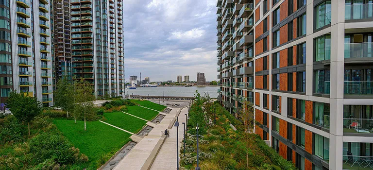 Royal Arsenal Riverside